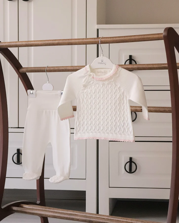 Blushing Diamond Knit Set