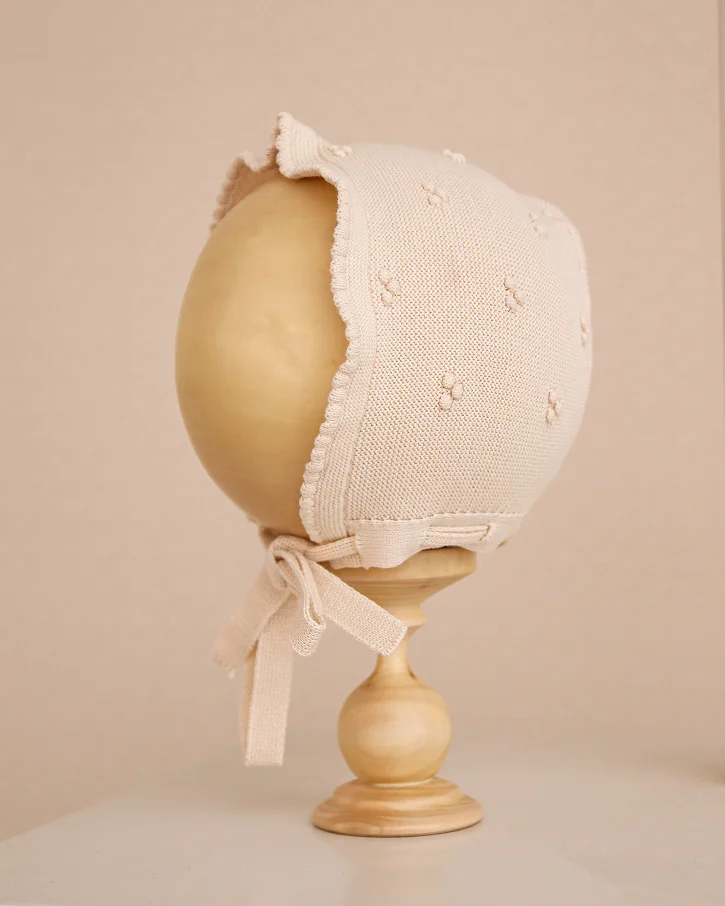 Champagne Kiss Bonnet