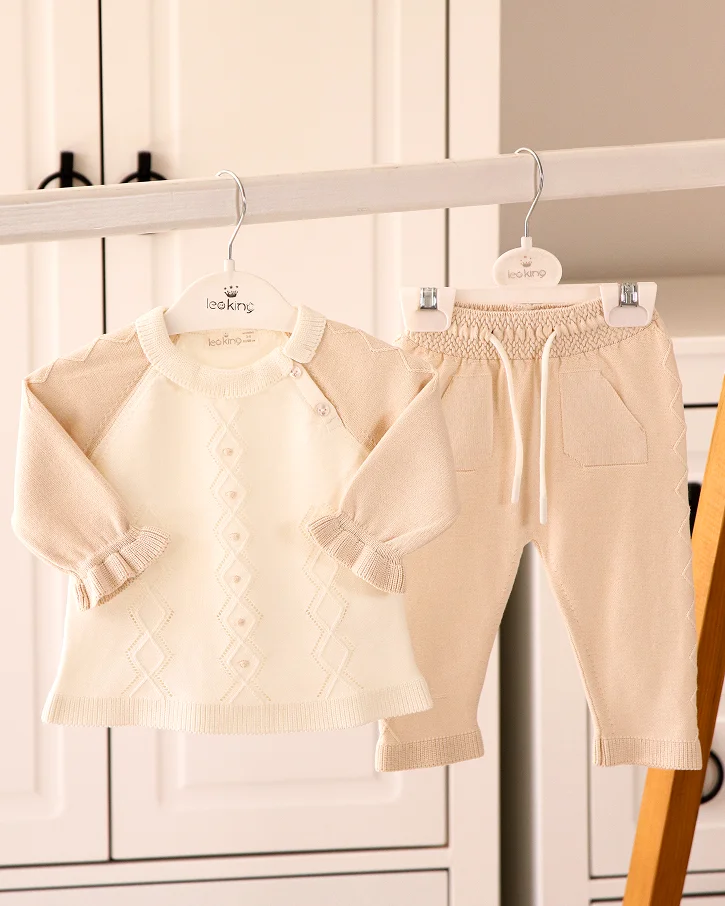 Cream Caramel Knit Set