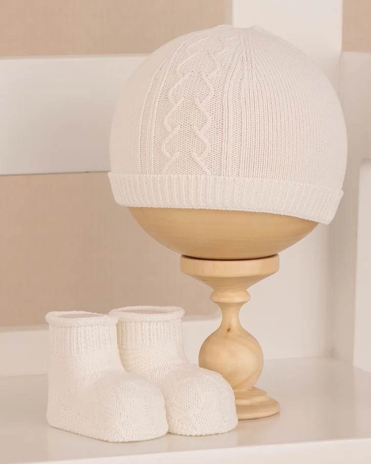 Ivory Cable Knit Hat & Booties Set