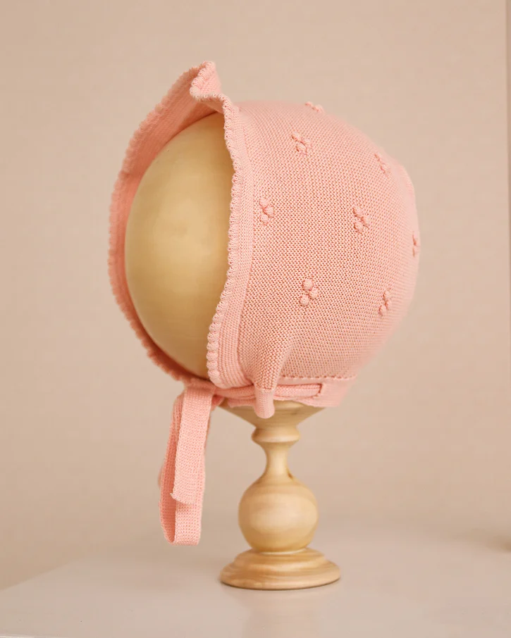 Morning Rosebud Bonnet