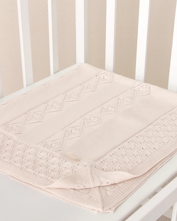 Oatmeal Diamond Knit Blanket