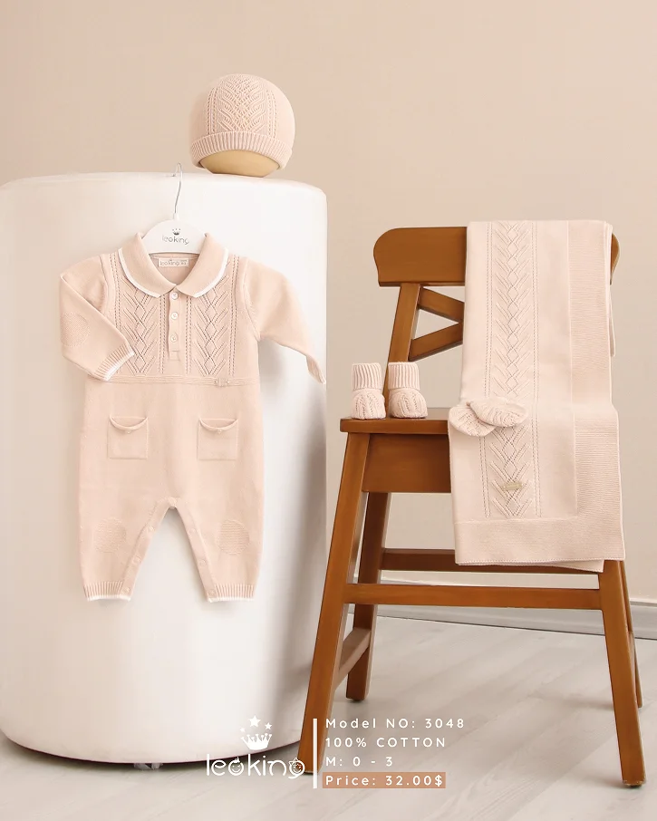 Peach Welcome Knit Set