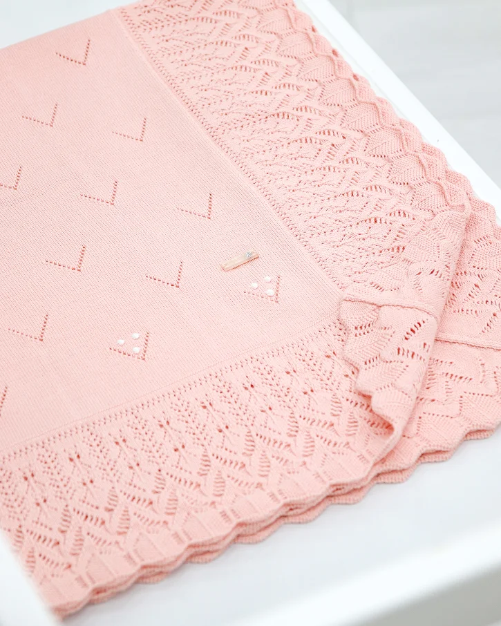 Sweet Rose Lace Knit Blanket