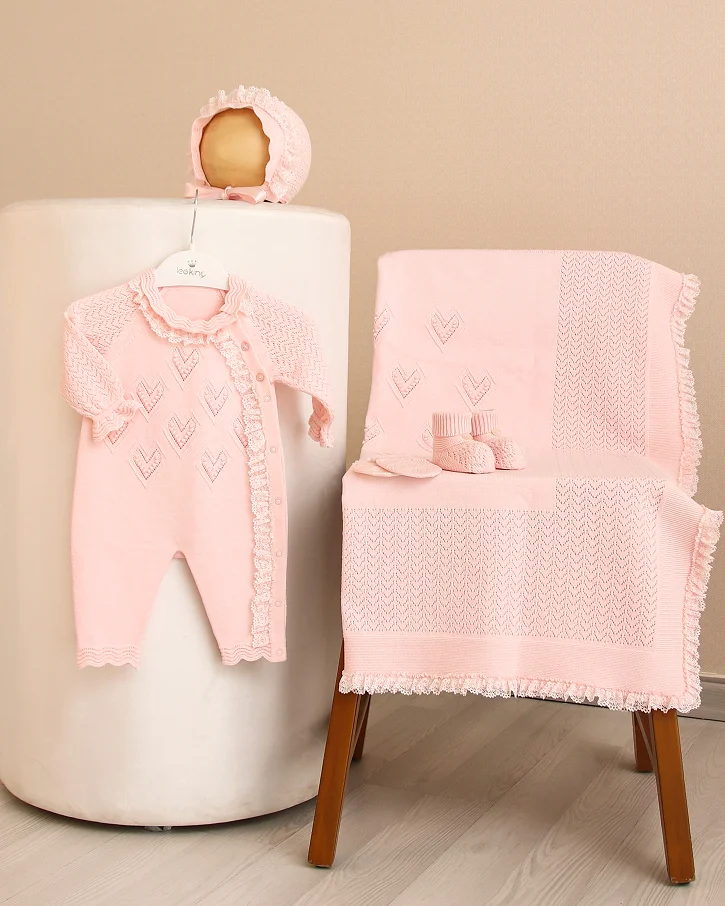 Sweetheart Welcome Knit Set