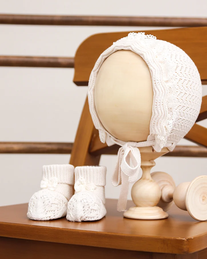 Wheat Blossom Knit Bonnet & Booties Set