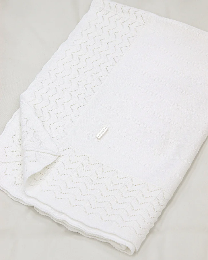 White Zigzag Knit Blanket